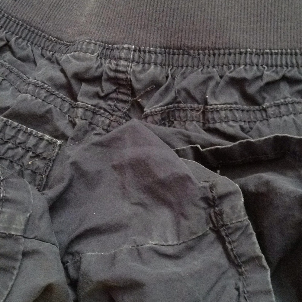 Shorts - Picture 4 of 5